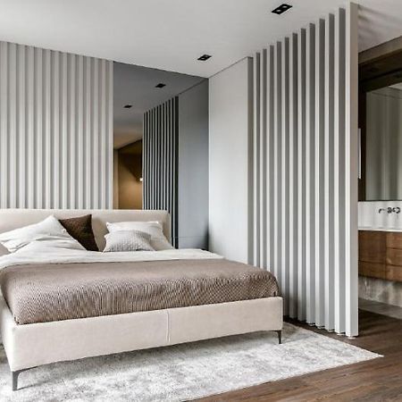 Classy Studio In Chicago, A Luxurious Condo Kiew Exterior foto